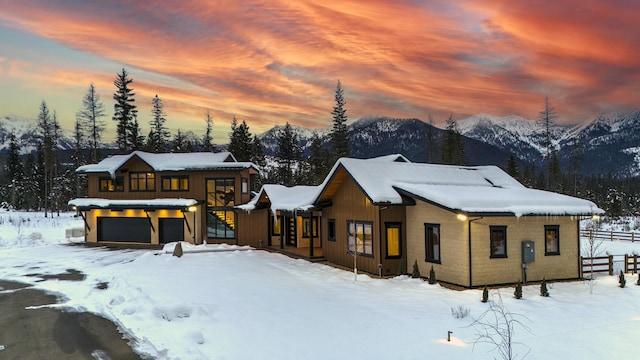 view of front facade with a mountain view