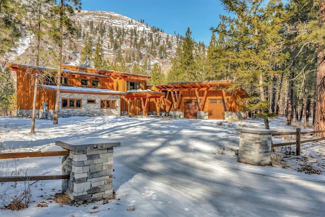 exterior space with a mountain view