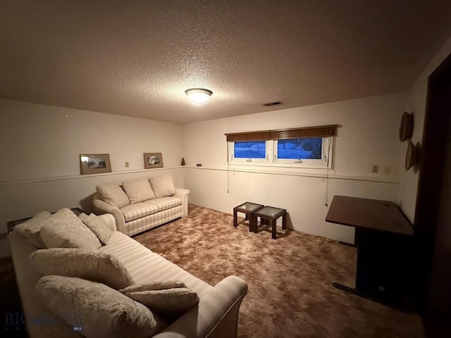 3435 Parkway St, Butte, MT 59701 - carpeted living area with a textured ceiling and visible vents