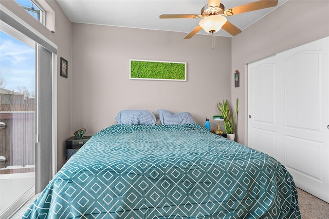 bedroom with carpet flooring and ceiling fan