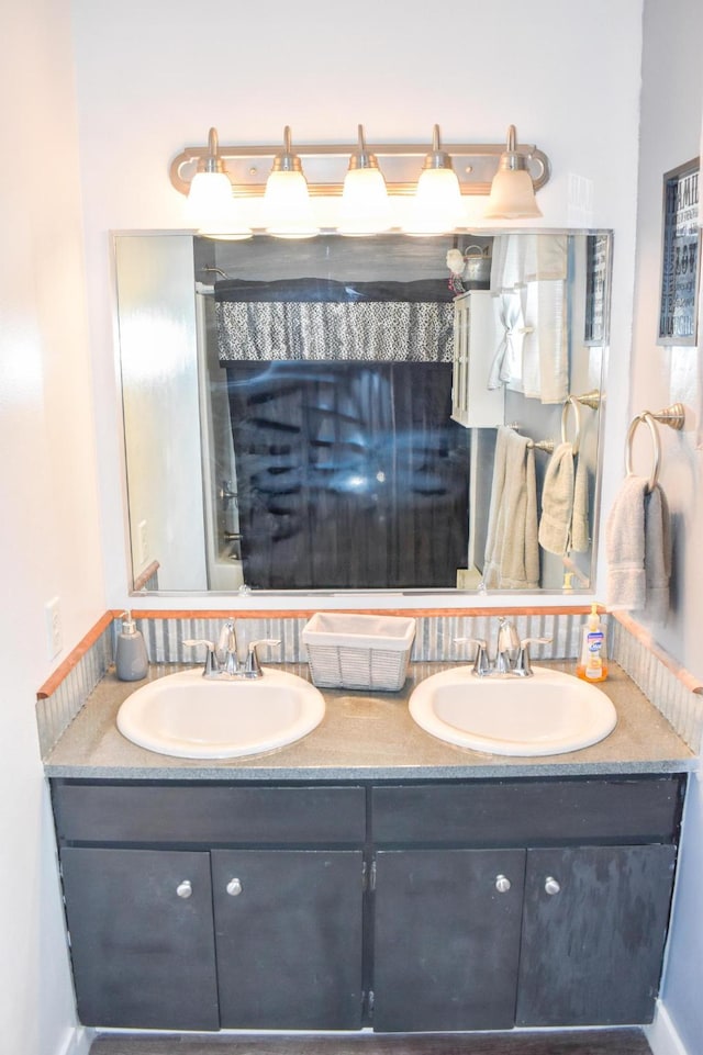 bathroom with vanity