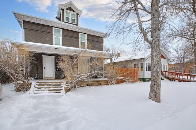 view of front of house