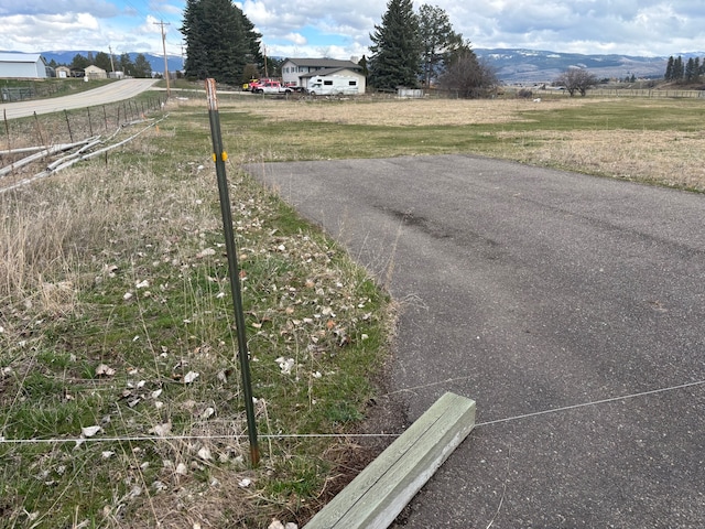 567 Ambrose Creek Rd, Stevensville, MT 59870
