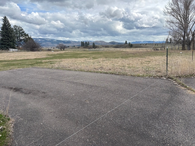 567 Ambrose Creek Rd, Stevensville, MT 59870
