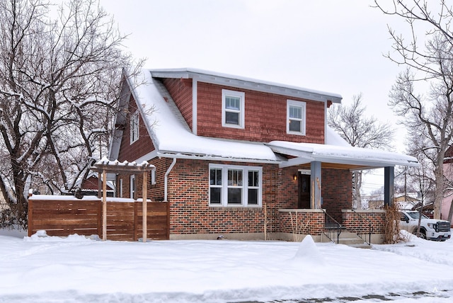 view of front of property