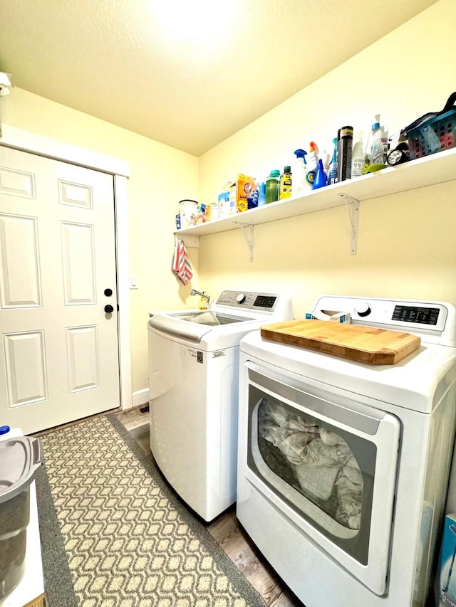 66 Moccasin Ln, Thompson Falls, MT 59873 - laundry room with washing machine and dryer
