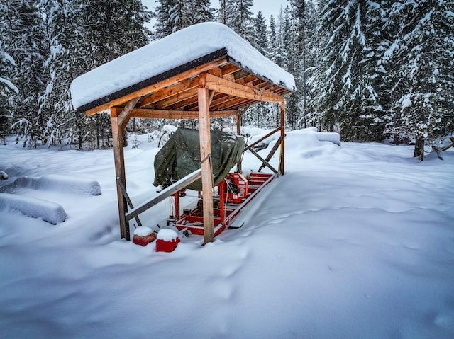 view of yard covered in snow