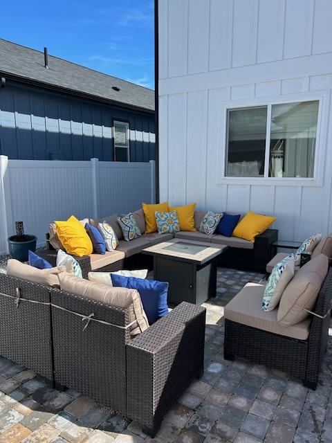 view of patio featuring an outdoor living space