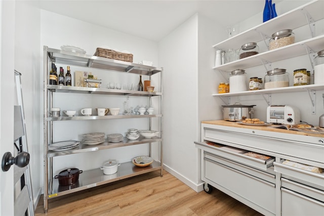 211 Mcwenneger Dr, Kalispell, MT 59901 - view of pantry