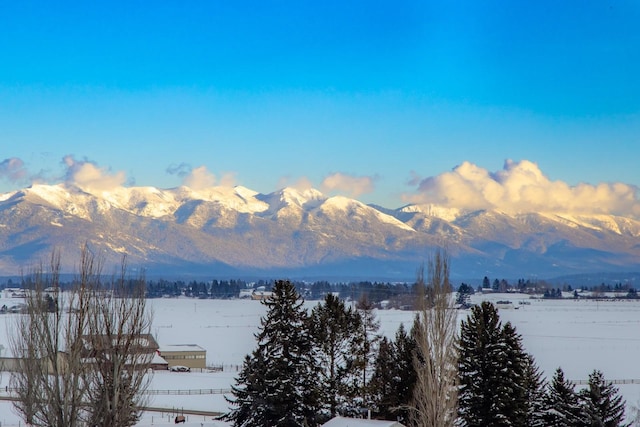 property view of mountains