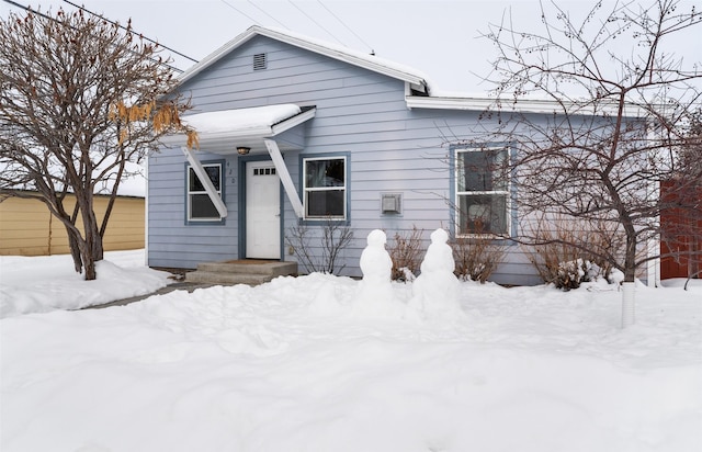 view of front of property