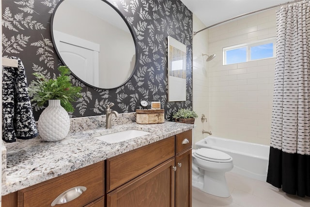 bathroom featuring shower / bathtub combination with curtain, toilet, vanity, tile patterned flooring, and wallpapered walls