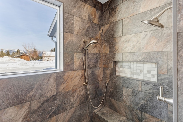 details with a tile shower