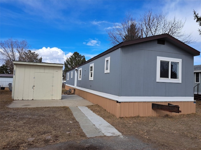 2968 Sunnyside Rd, Helena, MT 59602 - view of side of home
