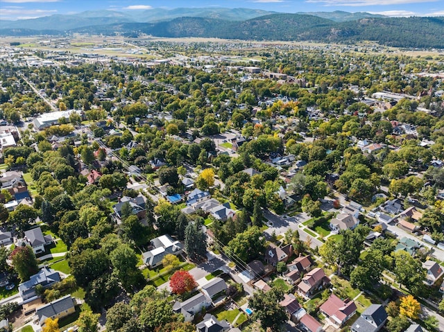 birds eye view of property featuring a residential view and a mountain view