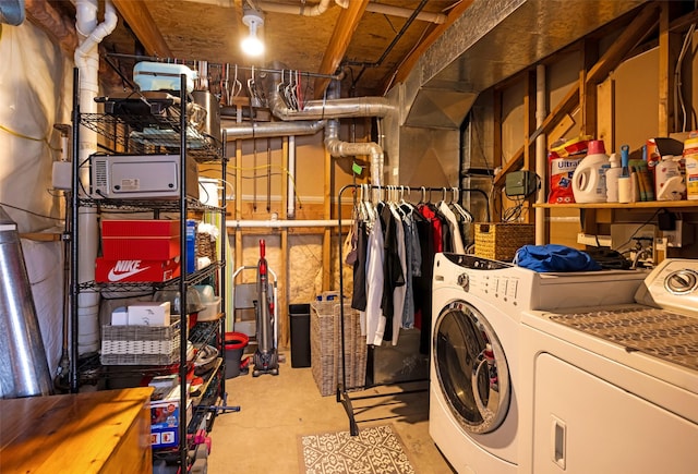 storage featuring independent washer and dryer