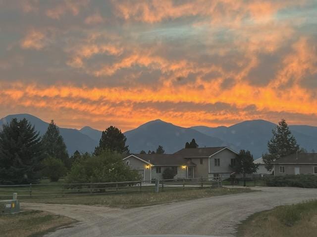 property view of mountains