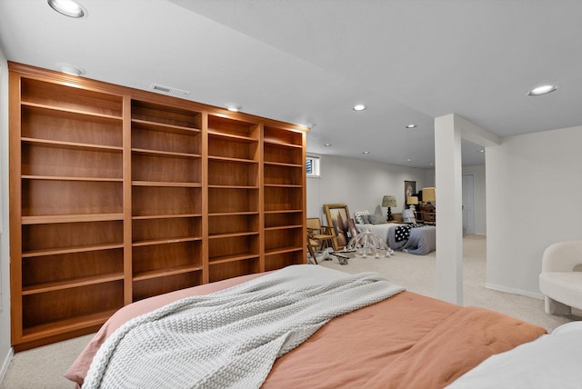 bedroom featuring light carpet, baseboards, visible vents, and recessed lighting