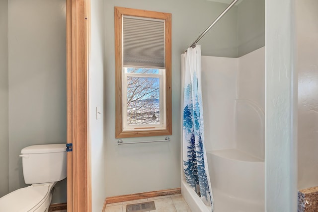3 Paradise Ridge Rd, Clancy, MT 59634 - bathroom with a shower with shower curtain, baseboards, toilet, and tile patterned floors