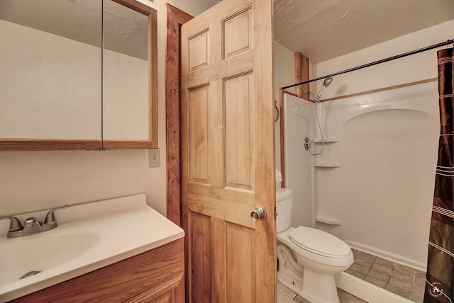 3 Paradise Ridge Rd, Clancy, MT 59634 - full bath with toilet, vanity, a shower, and tile patterned floors