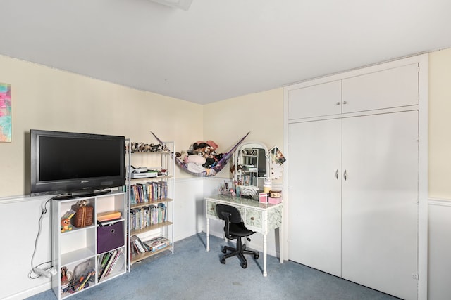 office area with carpet floors