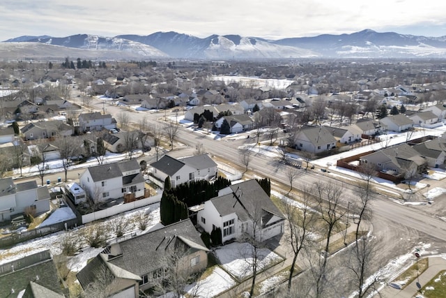 birds eye view of property featuring a residential view and a mountain view