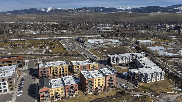 bird's eye view featuring a mountain view