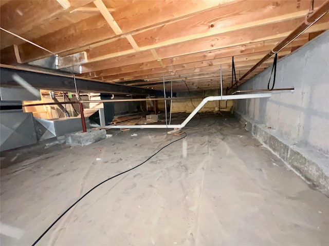 basement with crawl space