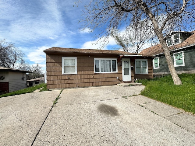 view of front of home