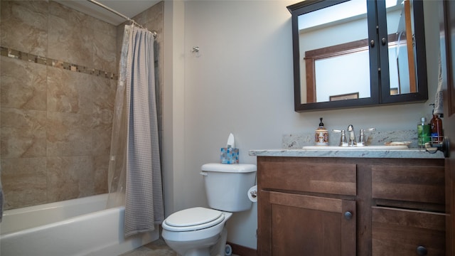 bathroom featuring shower / bathtub combination with curtain, vanity, and toilet