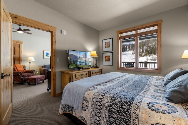 view of carpeted bedroom