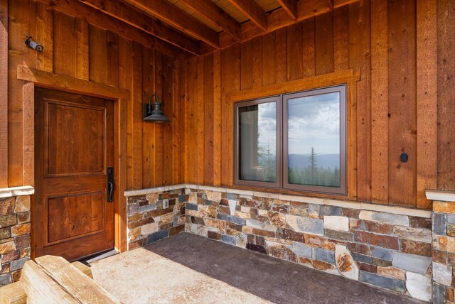 476 Elk Highlands Dr, Whitefish, MT 59937 - view of property entrance
