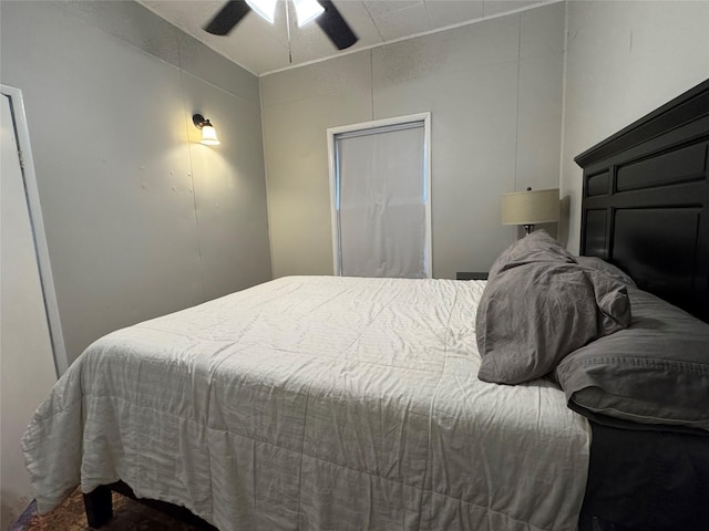 bedroom featuring ceiling fan