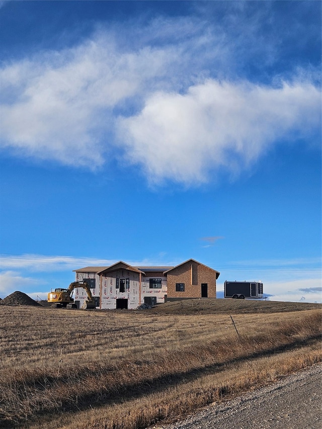 view of front of property