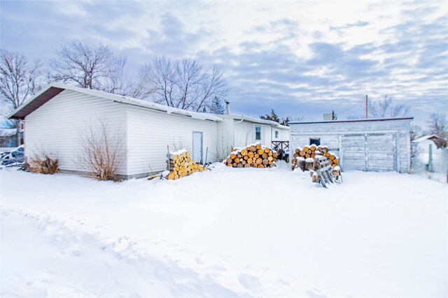 211 N Division St, Whitehall, MT 59759 - exterior space with an outbuilding