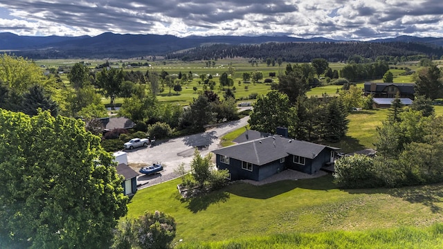 bird's eye view with a mountain view