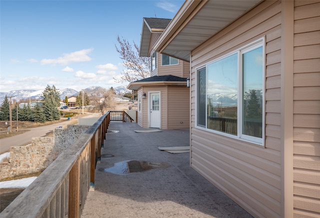 view of side of property featuring a mountain view