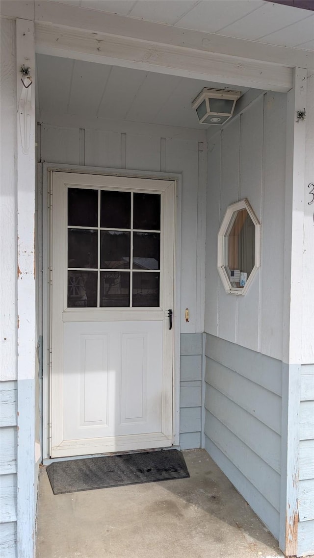 view of entrance to property