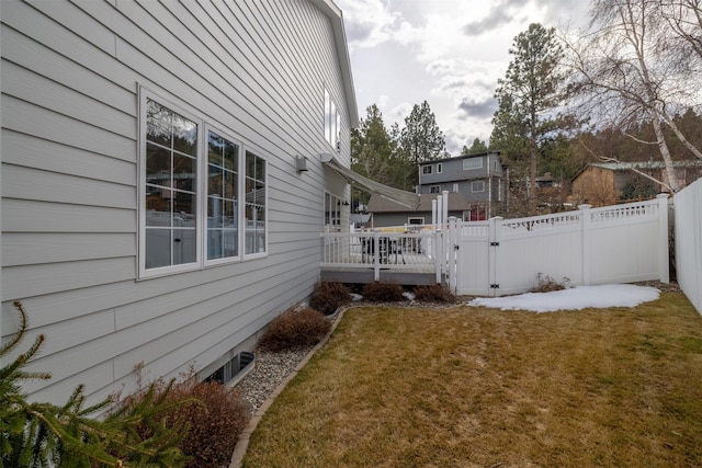 view of yard featuring a gate and fence