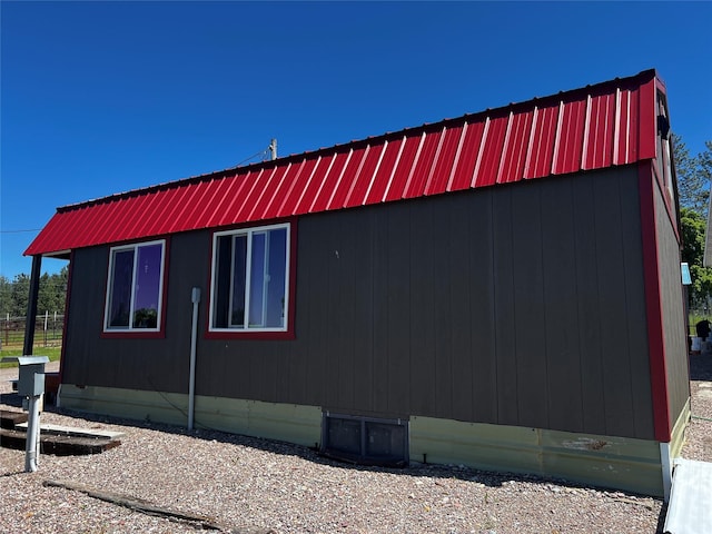 34813 Canyon Mill Rd, Ronan, MT 59864 - view of side of home with metal roof