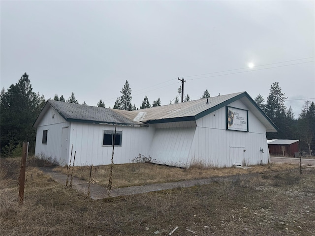 Listing photo 2 for 87 Amber Rd, Troy MT 59935