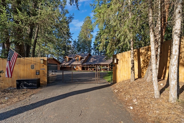 32 Peaceful Ct, Bigfork, MT 59911 - view of gate