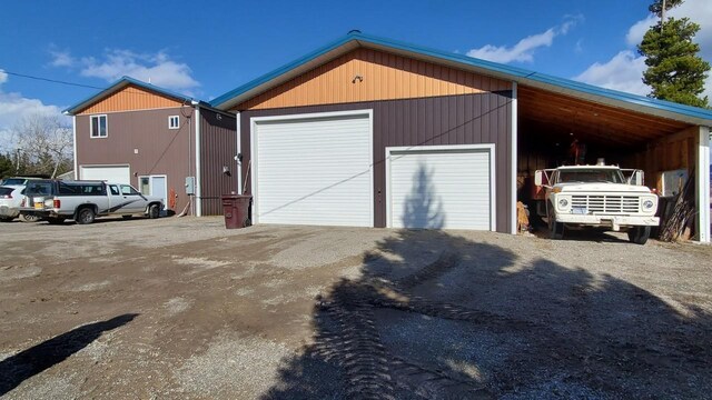 1391 Lodge Pole Way, Lincoln, MT 59639 - garage with a garage