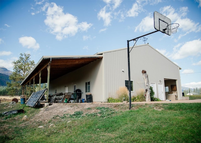 3676 Silverthorn Dr, Stevensville, MT 59870 - view of pole building with a mountain view