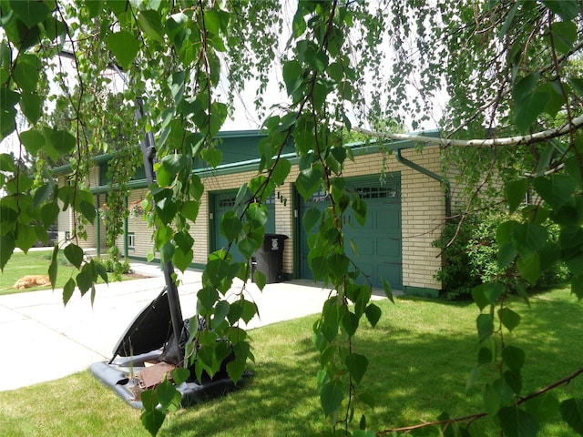 117 Rocky Mountain Ln, Butte, MT 59701 - view of property exterior with brick siding and a yard