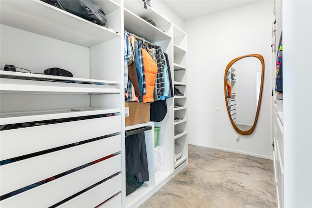 5052 Hoblitt Ln N, Florence, MT 59833 - view of walk in closet