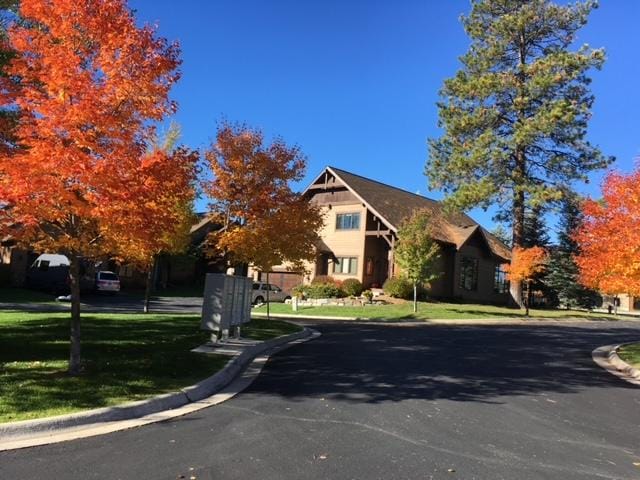 1 Rock Creek Ct, Whitefish, MT 59937 - view of front of home with a front lawn