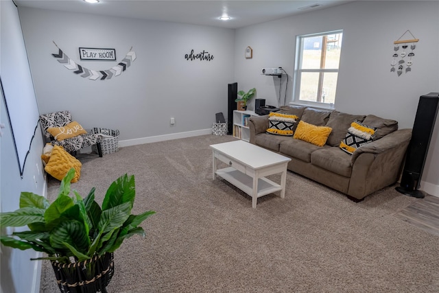 9 Ridge View Cir, Montana City, MT 59634 - living area with baseboards