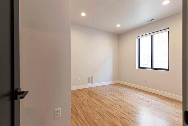 2212 S 12th St W, Missoula, MT 59801 - spare room featuring baseboards, visible vents, recessed lighting, and light wood-type flooring