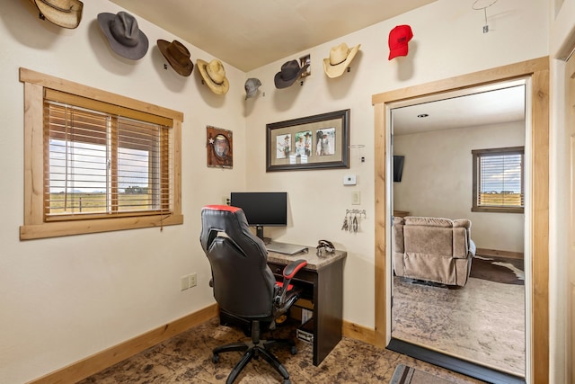 office featuring baseboards